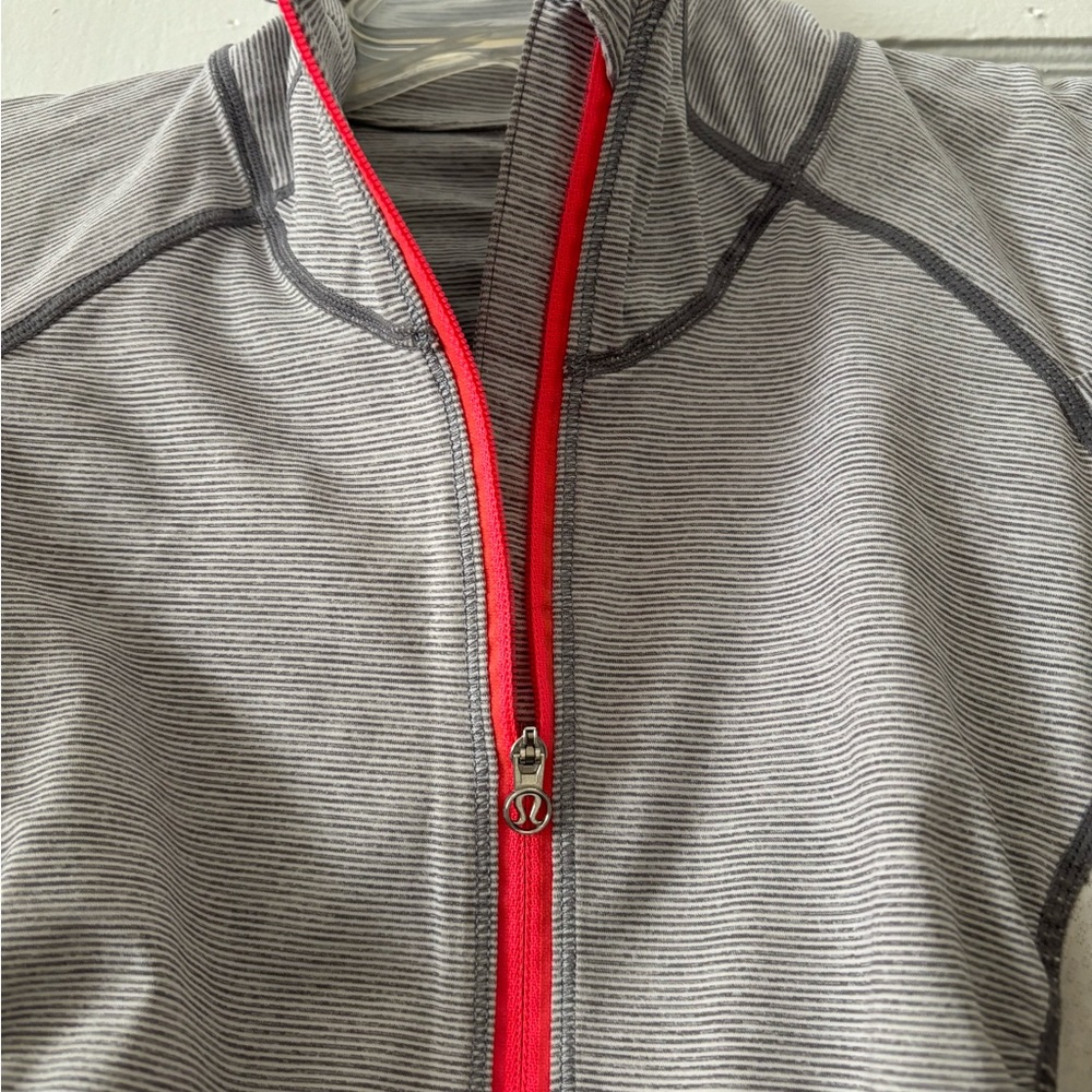 Vintage Lululemon Half Zip Running Base Layer, Gr… - image 6